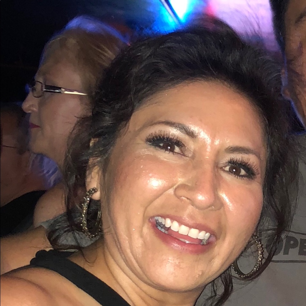 Meet your Posher, Stephanie